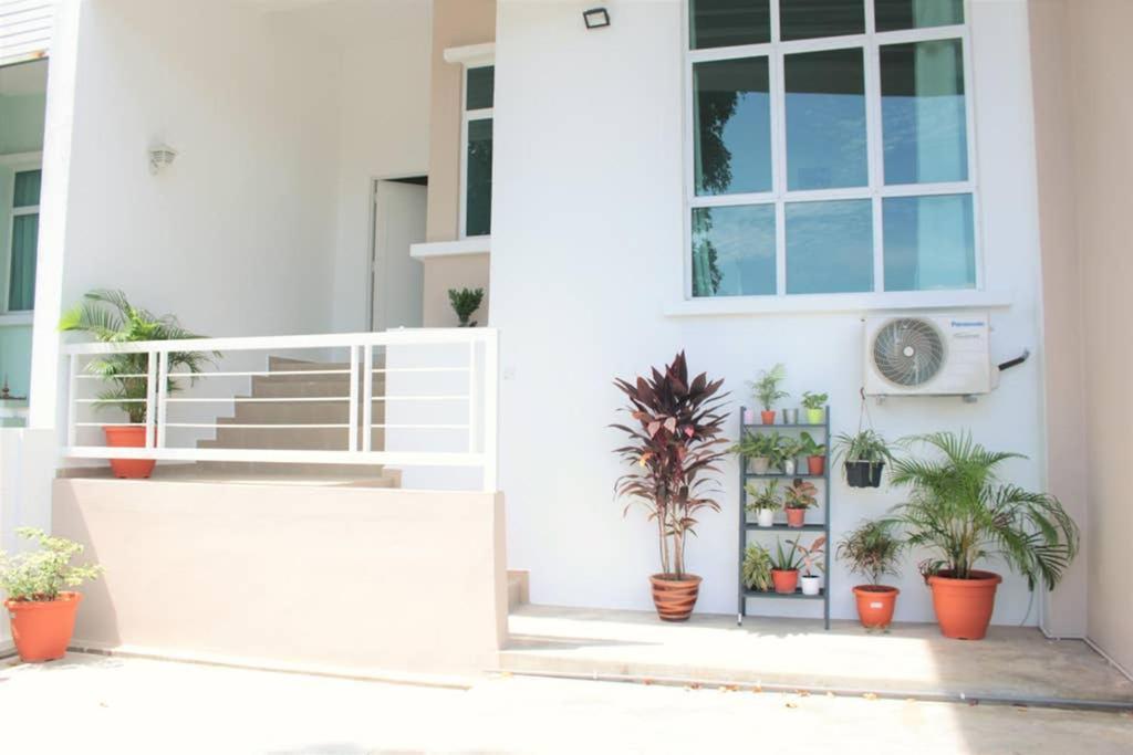 New Seaview Cozy Modern Beach House Tanjung Bungah  Luaran gambar